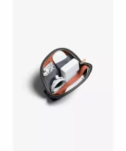 Bellroy Classic Pouch Bags & EDC 9 Bellroy Classic Pouch Bags & EDC