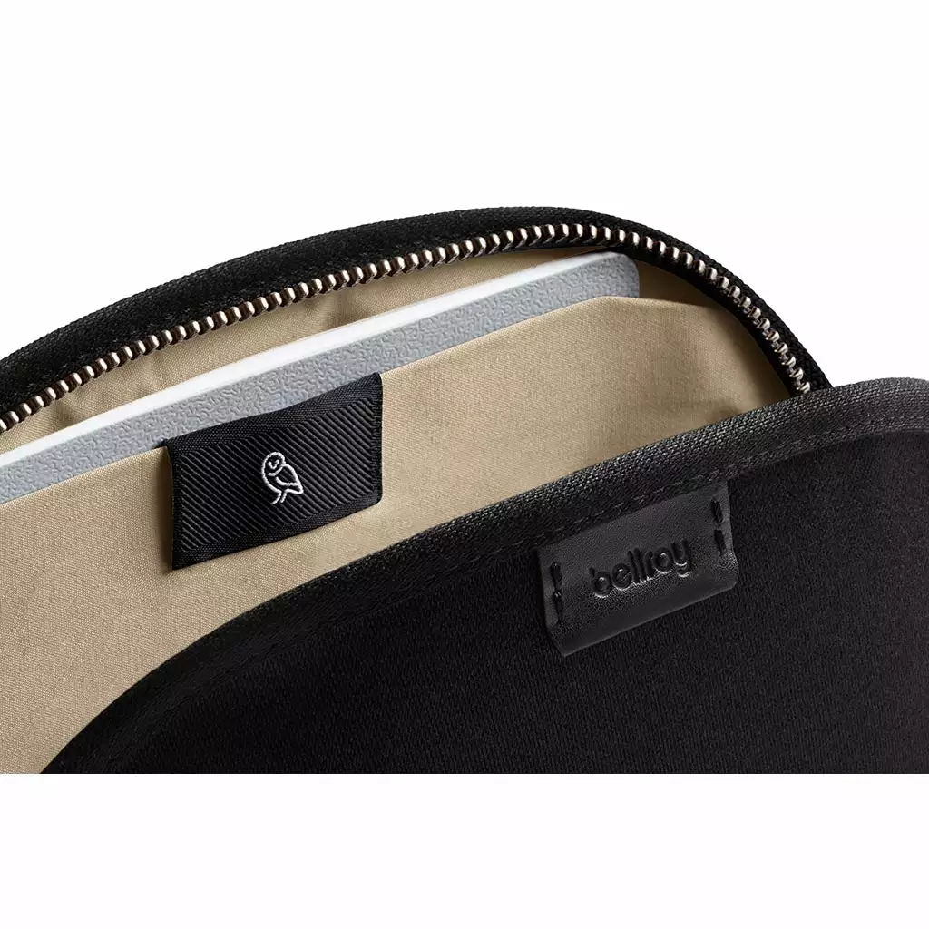 Bellroy Classic Pouch 8 Bellroy Classic Pouch