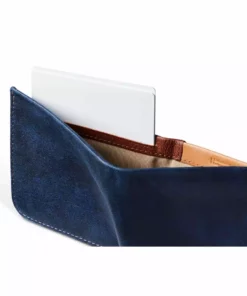 Bellroy Bags & EDC Hide & Seek Wallet - RFID