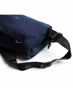Bellroy New Venture Camera Sling 10L 16 Bellroy New Venture Camera Sling 10L