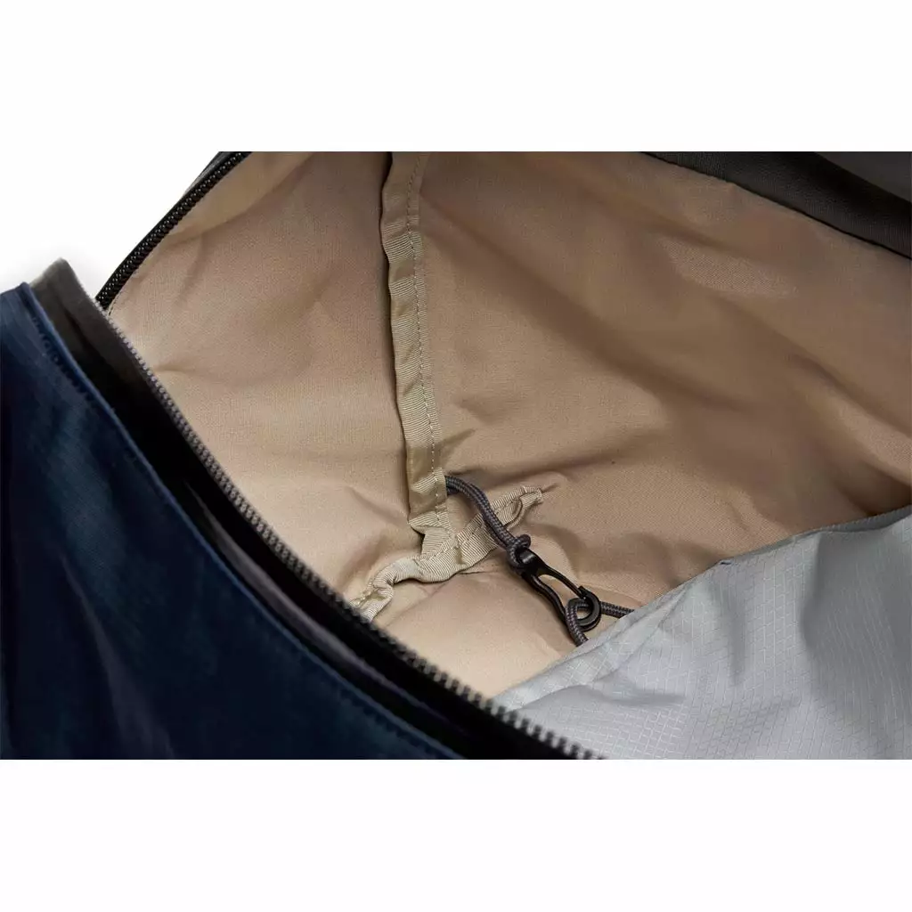 Bellroy Venture Duffle 40L 7 Bellroy Venture Duffle 40L