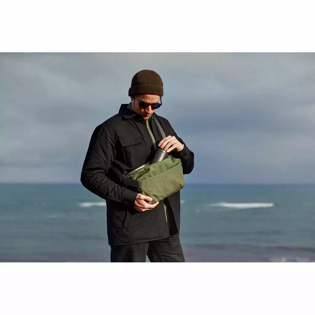 Bellroy New Venture Sling 9L 24 Bellroy New Venture Sling 9L