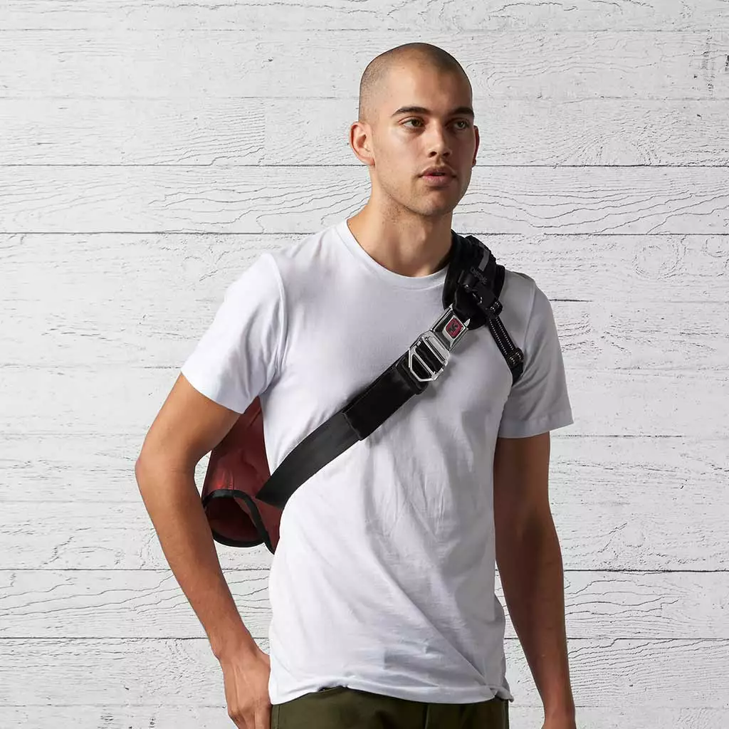 Chrome Industries Mini Metro Messenger Bag 6 Chrome Industries Mini Metro Messenger Bag