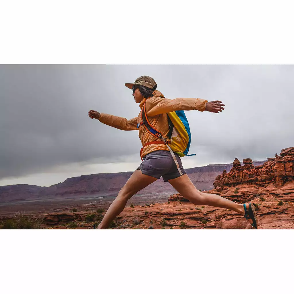 Cotopaxi Luzon 18L Backpack | Del Día New 9 Cotopaxi Luzon 18L Backpack | Del Día New