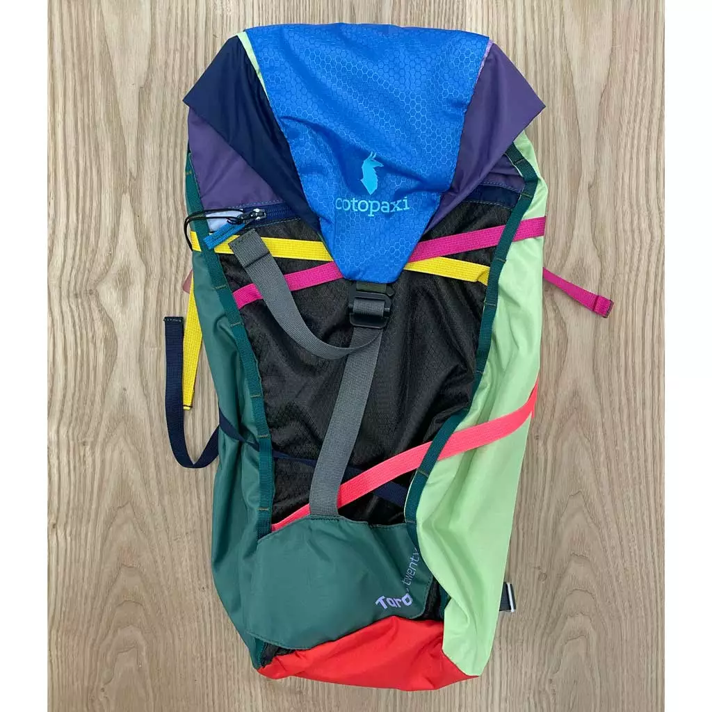 Cotopaxi Tarak 20L Climbing Pack | Del Día 3 Cotopaxi Tarak 20L Climbing Pack | Del Día