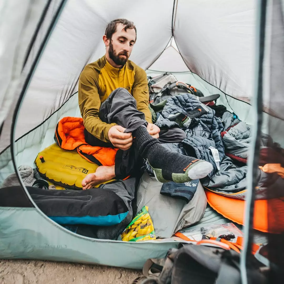 Darn Tough Clothing Hiker Boot Midweight | Cushion | Men's 8 Darn Tough Clothing Hiker Boot Midweight | Cushion | Men's