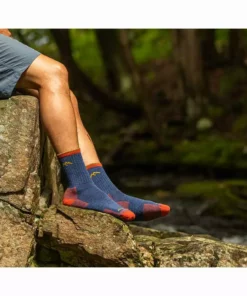 Darn Tough Clothing Hiker Micro Crew Midweight | Cushion | Men's