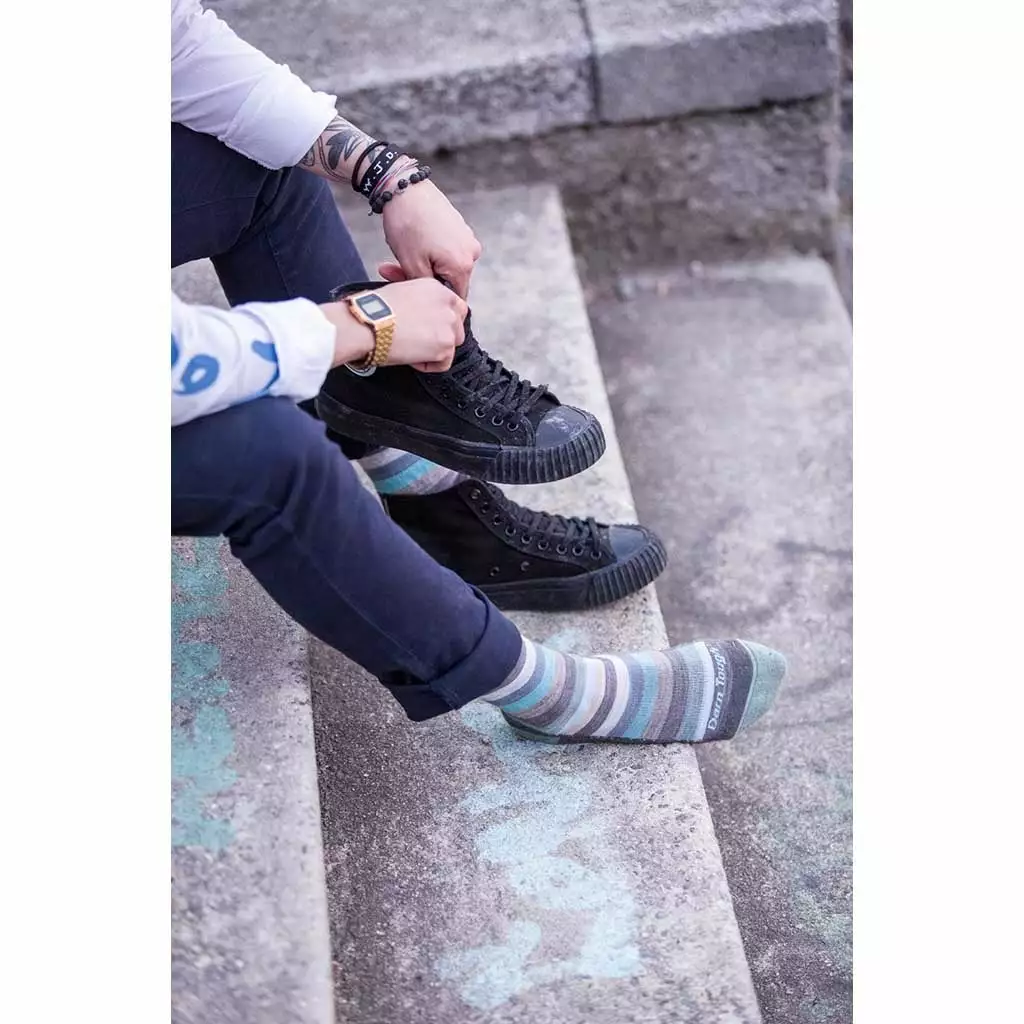 Darn Tough Phat Witch Crew Lightweight W/ Cushion | Women's 6 Darn Tough Phat Witch Crew Lightweight W/ Cushion | Women's