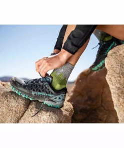 Darn Tough Clothing Treeline Micro Crew Midweight W/ Cushion | Women's 9 Darn Tough Clothing Treeline Micro Crew Midweight W/ Cushion | Women's