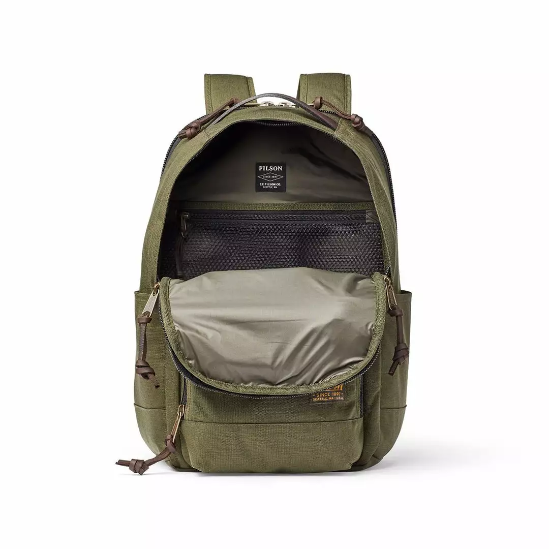 Filson Bags & EDC Dryden Backpack 4 Filson Bags & EDC Dryden Backpack