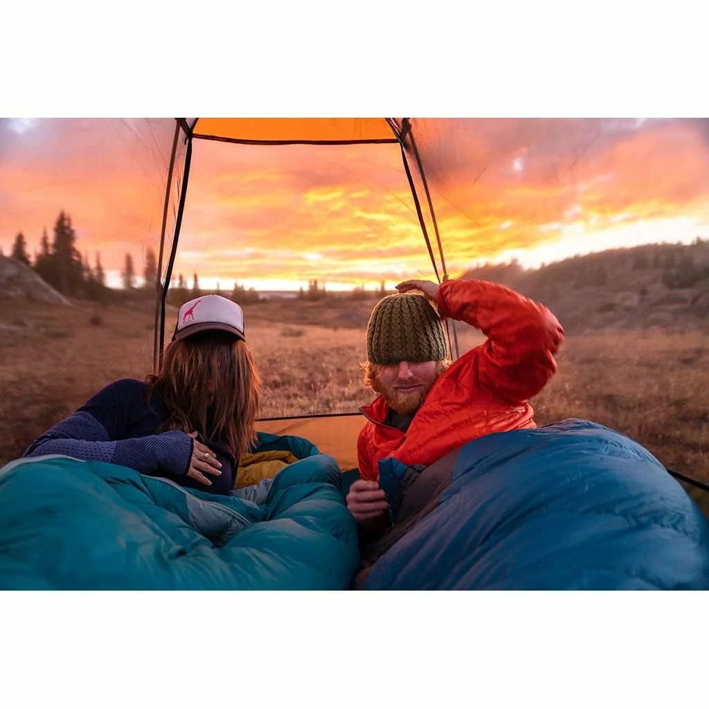 Kelty Cosmic 20° 550F Down Sleeping Bag | Women's Camping Kit 17 Kelty Cosmic 20° 550F Down Sleeping Bag | Women's Camping Kit