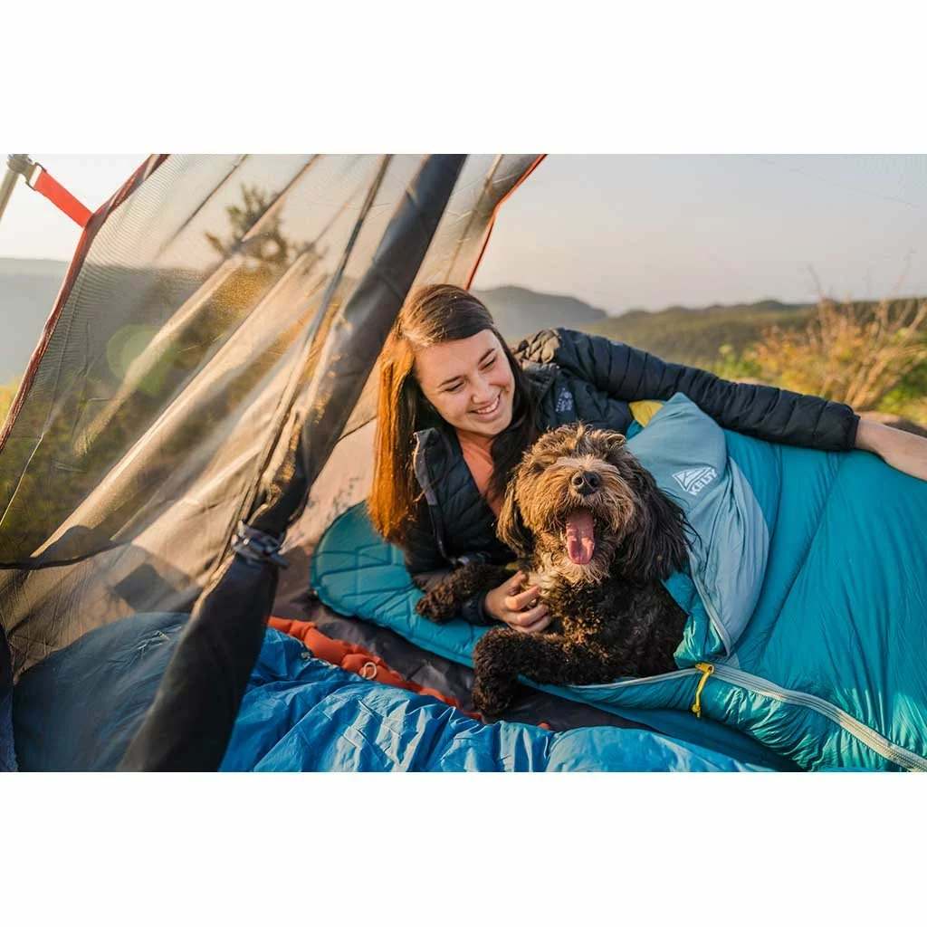Kelty Cosmic 20° 550F Down Sleeping Bag | Women's Camping Kit 10 Kelty Cosmic 20° 550F Down Sleeping Bag | Women's Camping Kit