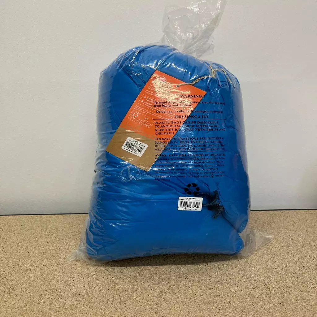 Kelty Cosmic Ultra 20° 800F Dridown Sleeping Bag | SMALL DEFECT SALE Camping Kit 4 Kelty Cosmic Ultra 20° 800F Dridown Sleeping Bag | SMALL DEFECT SALE Camping Kit