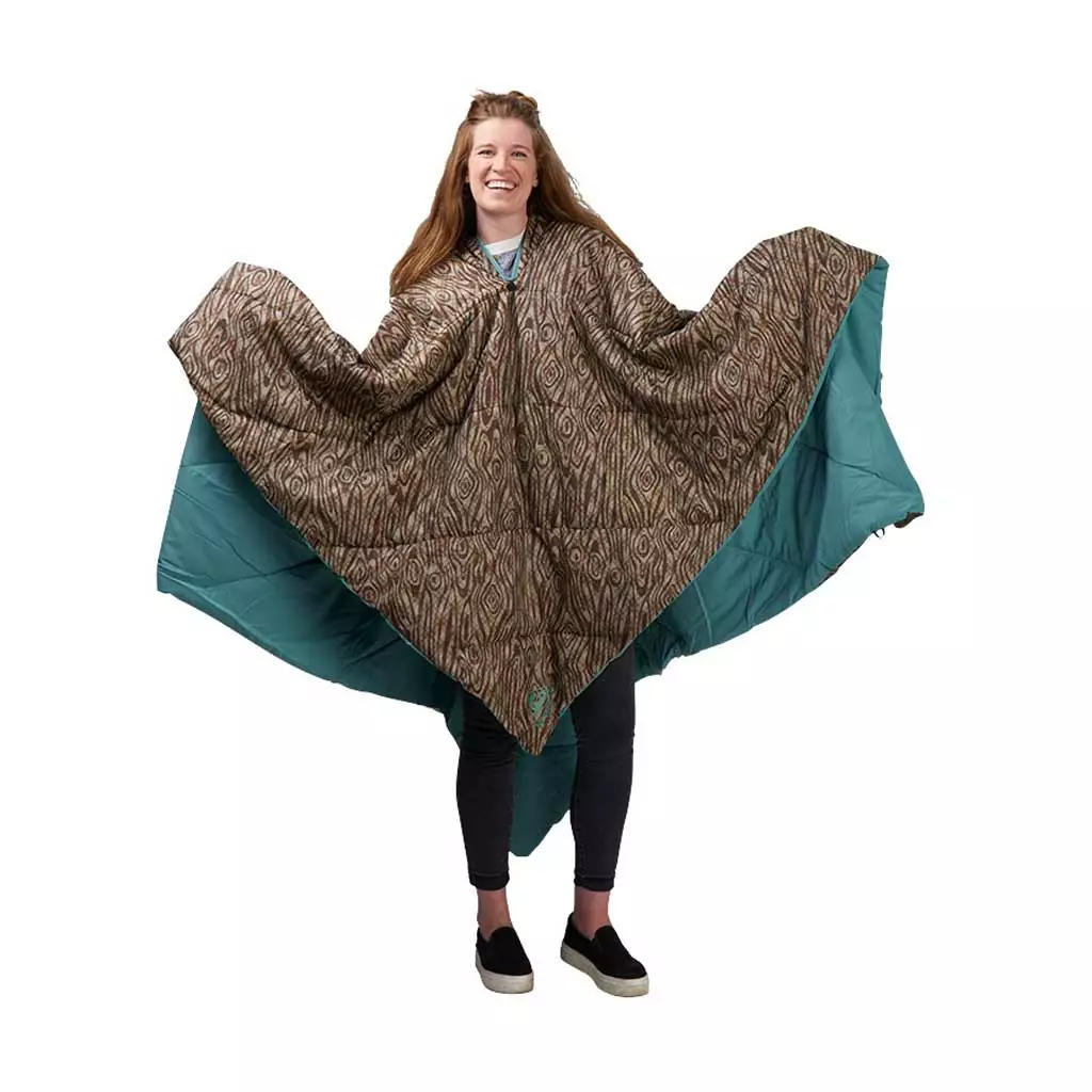 Kelty Hoodligan Blanket 8 Kelty Hoodligan Blanket