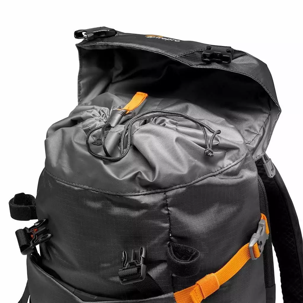 Lowepro PhotoSport BP 15L AW III 18 Lowepro PhotoSport BP 15L AW III