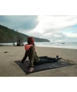 Matador Pocket Blanket