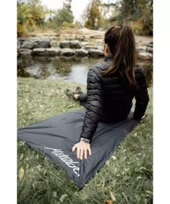 Matador Pocket Blanket