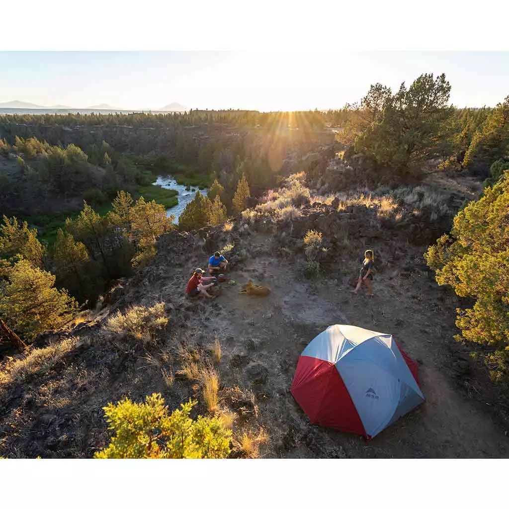 MSR Elixir 3 Tent V2 10 MSR Elixir 3 Tent V2