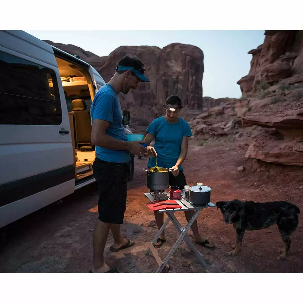 MSR WindBurner Stock Pot Camping Kit 8 MSR WindBurner Stock Pot Camping Kit