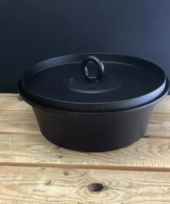 Netherton Foundry Dutch Oven With Hot Coals Lid