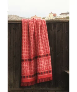 Öjbro Vantfabrik Ekshärad Röd Wool Blanket
