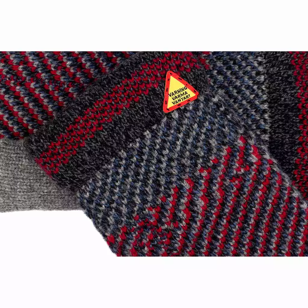 Öjbro Vantfabrik Futhark Thorbjörg Mittens 5 Öjbro Vantfabrik Futhark Thorbjörg Mittens