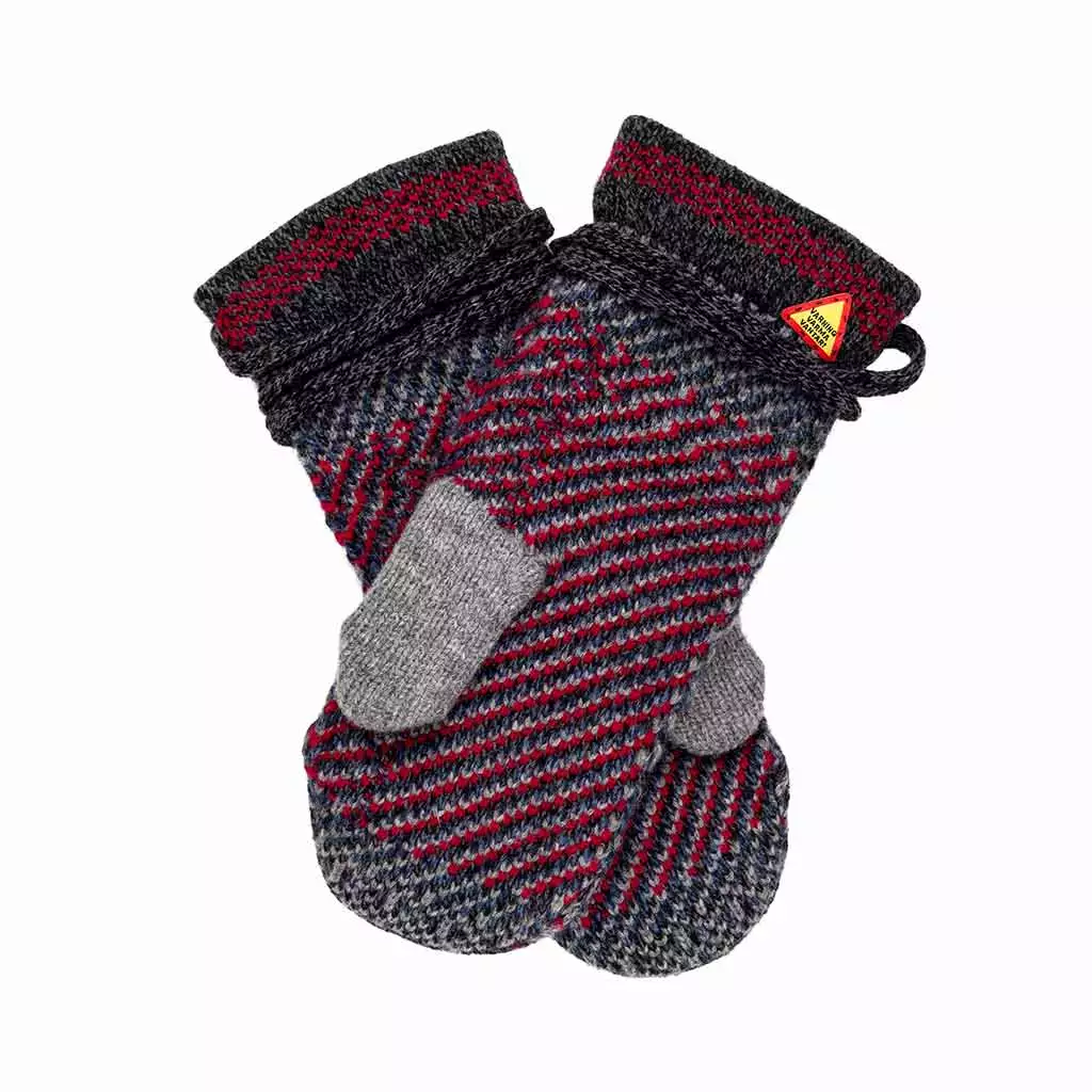 Öjbro Vantfabrik Futhark Thorbjörg Mittens 4 Öjbro Vantfabrik Futhark Thorbjörg Mittens