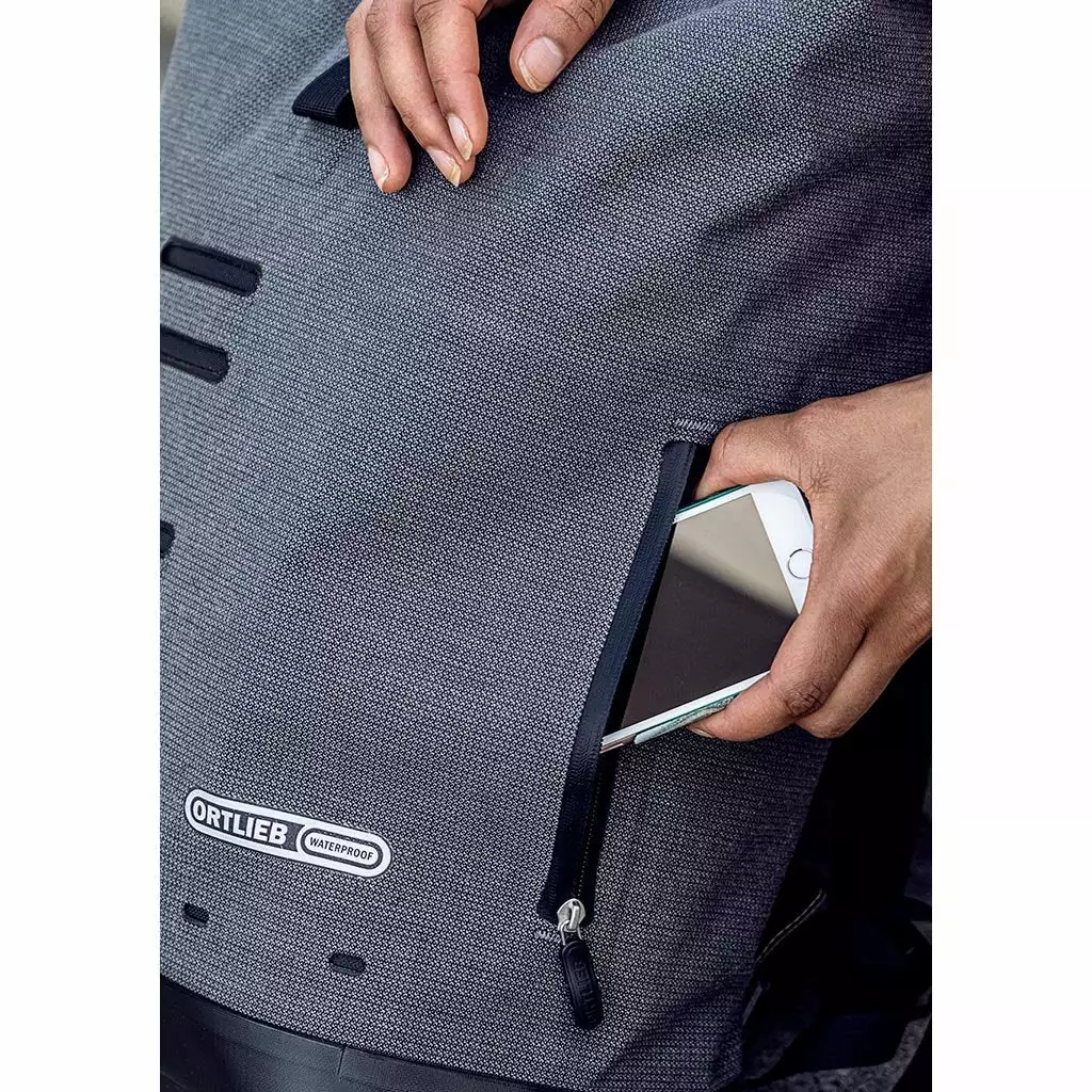 ORTLIEB Bags & EDC Commuter Daypack Urban 21L 13 ORTLIEB Bags & EDC Commuter Daypack Urban 21L