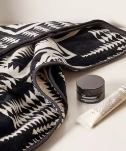 Pendleton Jacquard Hooded Towel