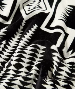 Pendleton Jacquard Hooded Towel