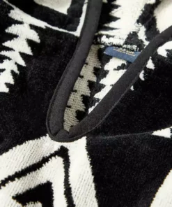 Pendleton Jacquard Hooded Towel