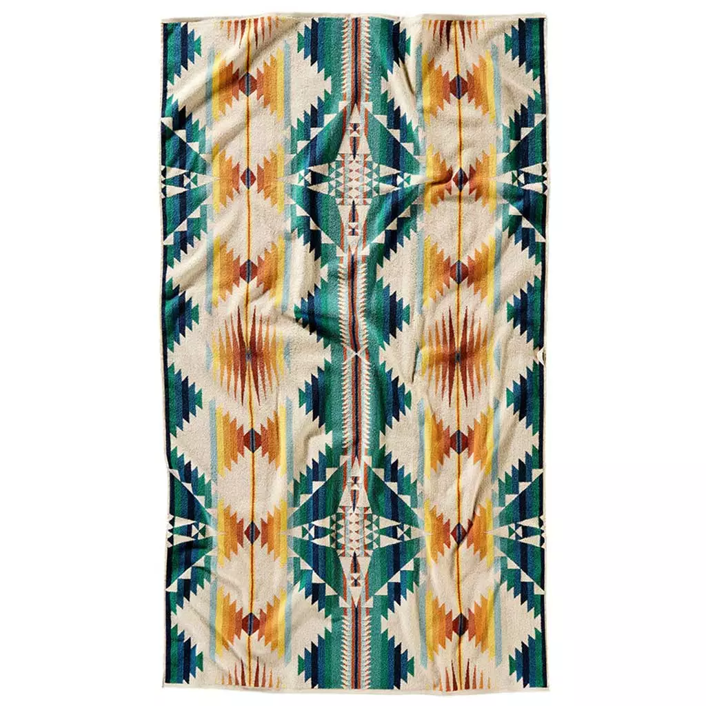 Pendleton Oversized Jacquard Spa Towel | Falcon Cove Sunset 4 Pendleton Oversized Jacquard Spa Towel | Falcon Cove Sunset