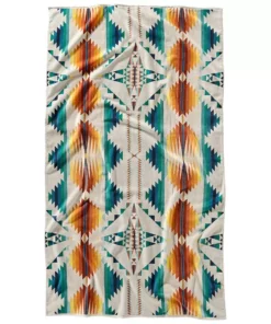 Pendleton Oversized Jacquard Spa Towel | Falcon Cove Sunset