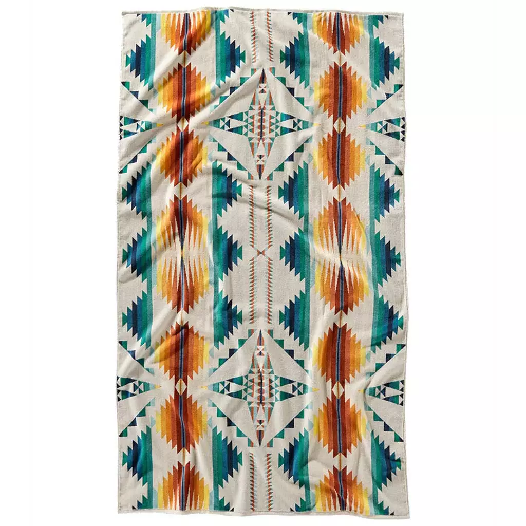 Pendleton Oversized Jacquard Spa Towel | Falcon Cove Sunset 3 Pendleton Oversized Jacquard Spa Towel | Falcon Cove Sunset