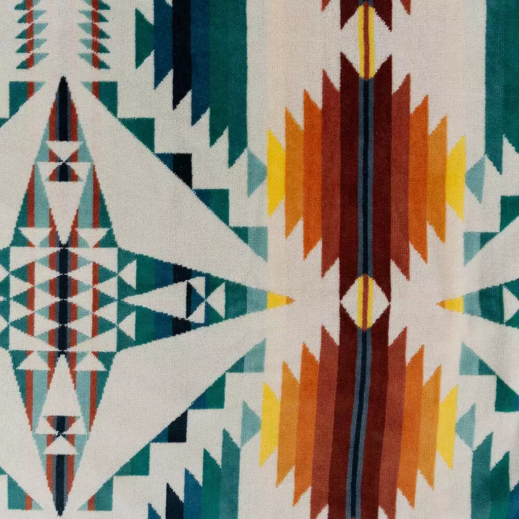 Pendleton Oversized Jacquard Spa Towel | Falcon Cove Sunset 7 Pendleton Oversized Jacquard Spa Towel | Falcon Cove Sunset