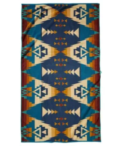 Pendleton Oversized Jacquard Spa Towel | Siskiyou Home, Garden & Cooking