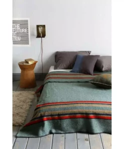 Pendleton Yakima Camp Blanket W/ Carrier Home, Garden & Cooking