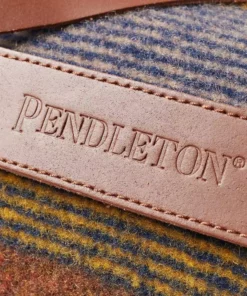Pendleton Home, Garden & Cooking Yakima Camp Blanket W/ Carrier