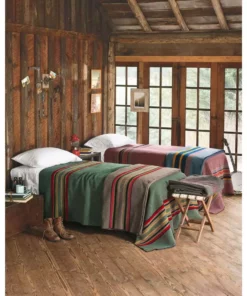 Pendleton Home, Garden & Cooking Yakima Camp Blanket W/ Carrier