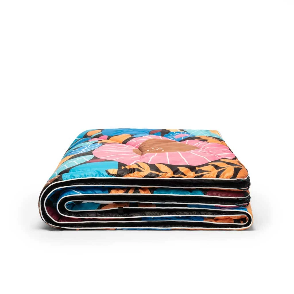 Rumpl Original Puffy Blanket | Limited Edition 4 Rumpl Original Puffy Blanket | Limited Edition