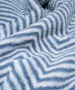 Rumpl New Sherpa Fleece Blanket