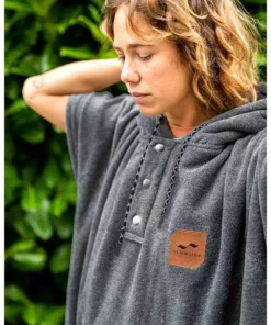 Slowtide The Digs Changing Poncho