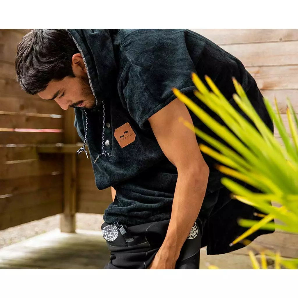 Slowtide Clothing The Digs Changing Poncho 16 Slowtide Clothing The Digs Changing Poncho