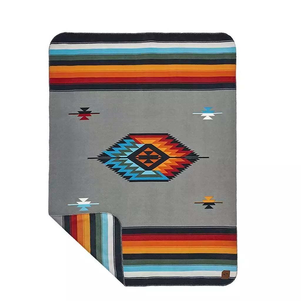 Slowtide Valen Blanket 3 Slowtide Valen Blanket