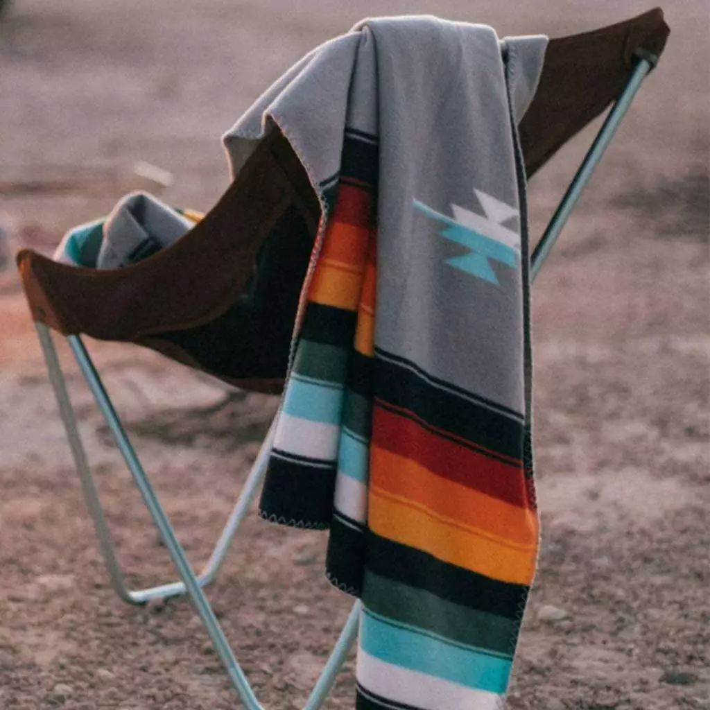 Slowtide Valen Blanket 7 Slowtide Valen Blanket