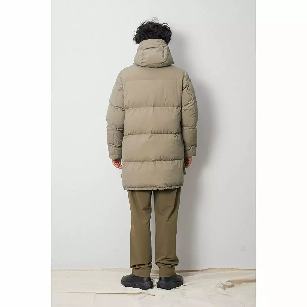 Snow Peak Recycled Nylon Ripstop Down Coat Camping Kit 18 Snow Peak Recycled Nylon Ripstop Down Coat Camping Kit