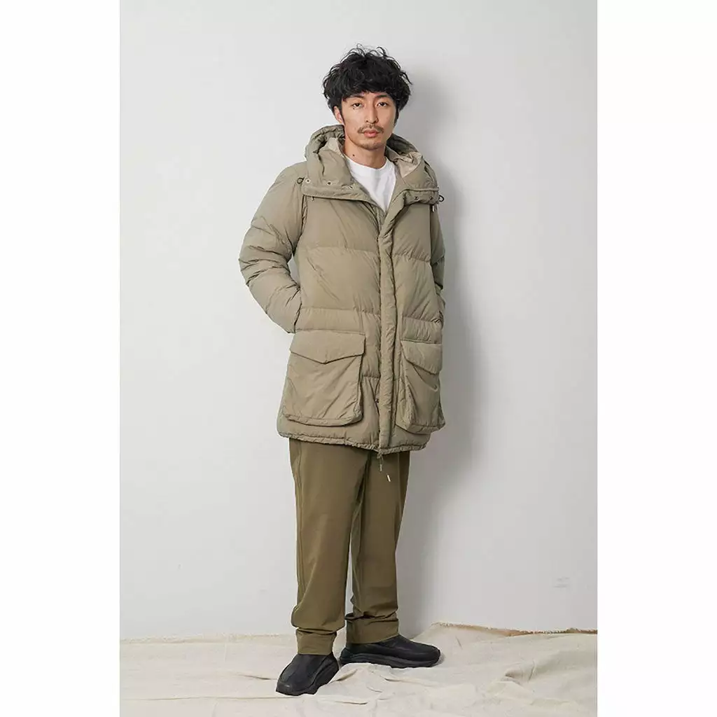 Snow Peak Recycled Nylon Ripstop Down Coat Camping Kit 15 Snow Peak Recycled Nylon Ripstop Down Coat Camping Kit