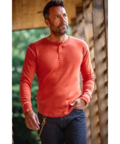 &SONS New Elder Henley Shirt Clothing