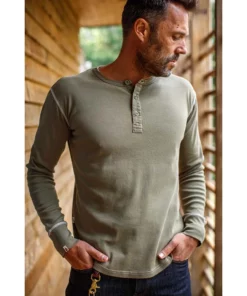 &SONS New Elder Henley Shirt Clothing