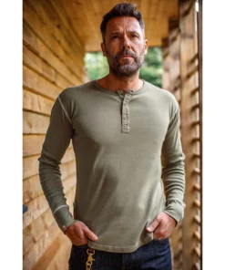 &SONS New Elder Henley Shirt Clothing